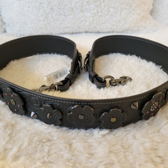 Coach Tea Rose Strap, Black - Picture 1 of 14